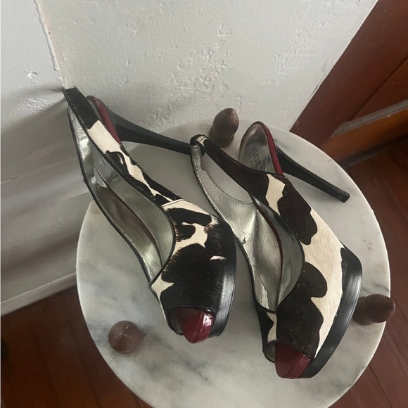 Guess sling back heels stiletto cow print pony hair peep toe - Picture 3 of 9